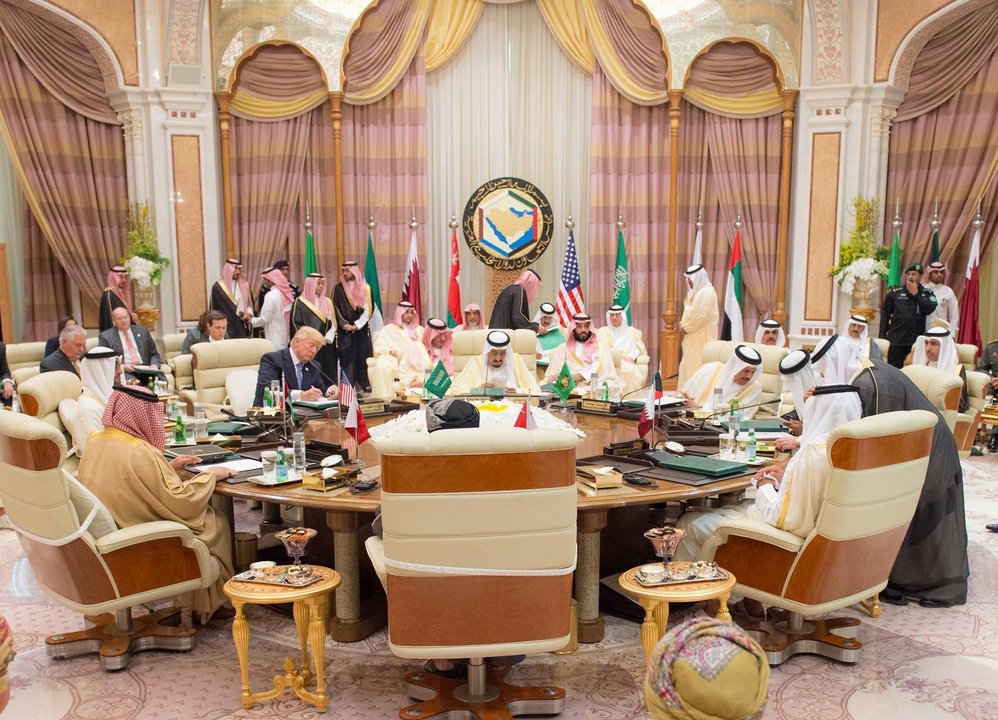El presidente de EEUU, Donald Trump, firman acuerdos con los líderes de los países del Golfo.