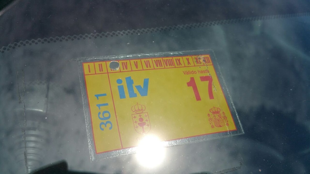 ITV &#39;caducada&#39; de uno de los vehículos municipales.