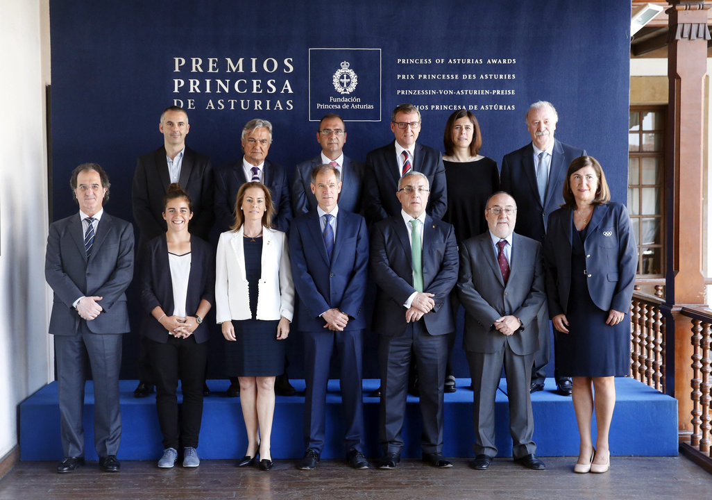 El jurado del Premio Princesa de Asturias inició ayer las deliberaciones.