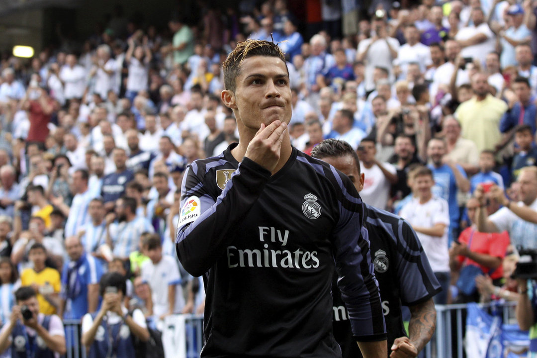 Cristiano Ronaldo celebra un gol en La Rosaleda.