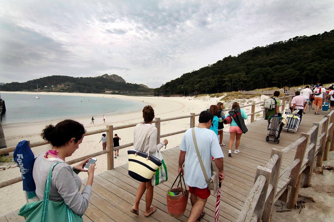 Rodas  fue considerada la mejor playa del mundo por “The Guardian” en 2007.