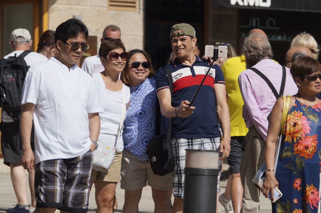 Turistas extranjeros de visita en Vigo durante la pasada Semana Santa.