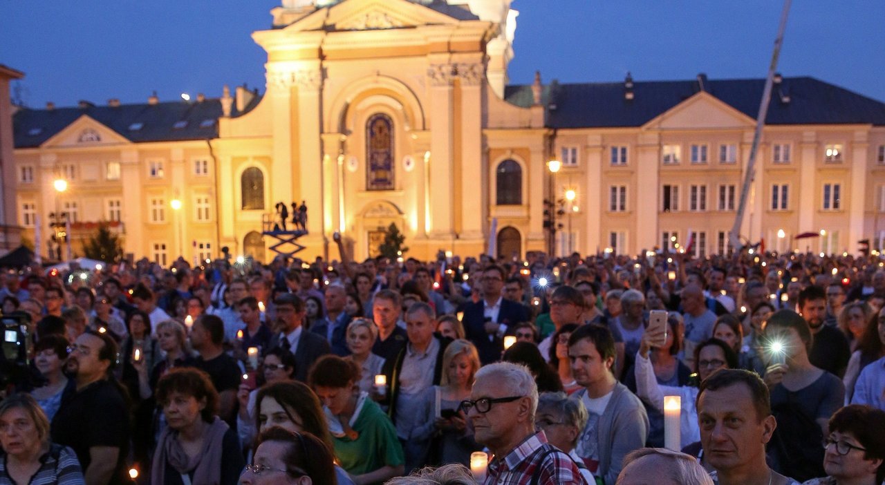 Protesta contra la reforma judicial, en Varsovia.
