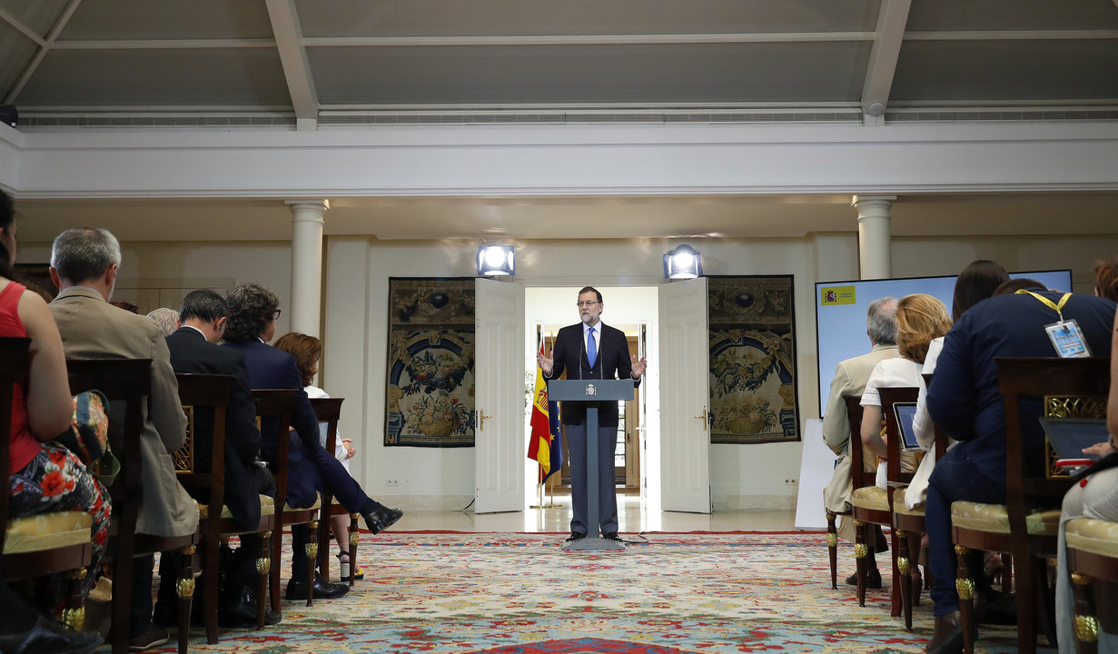 El presidente del Gobierno, Mariano Rajoy, durante la rueda de prensa en La Moncloa.