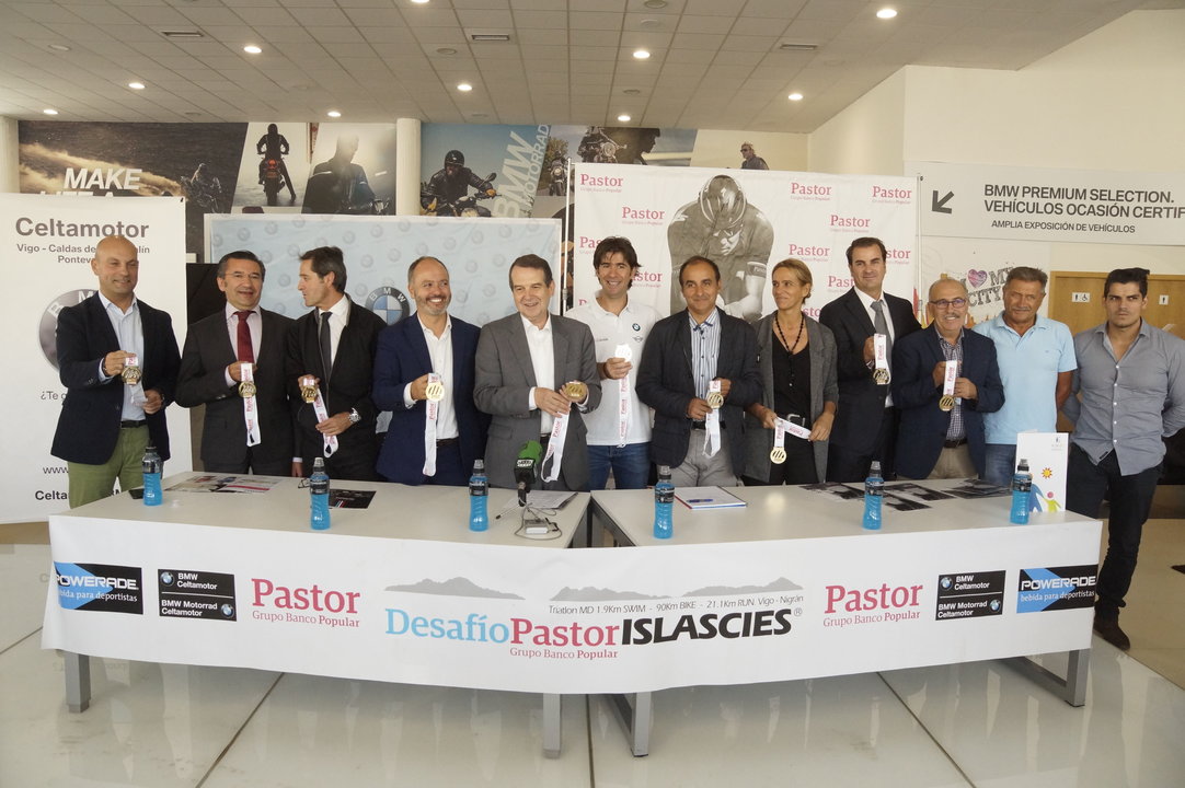 El Desafío Pastor Islas Cíes fue presentado ayer en Celtamotor con la presencia del alcalde de Vigo, Abel Caballero.