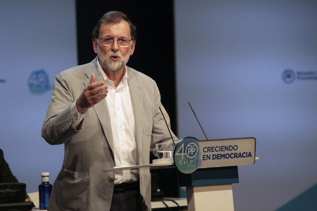 Rajoy, durante la reunión de presidentes provinciales del PP.