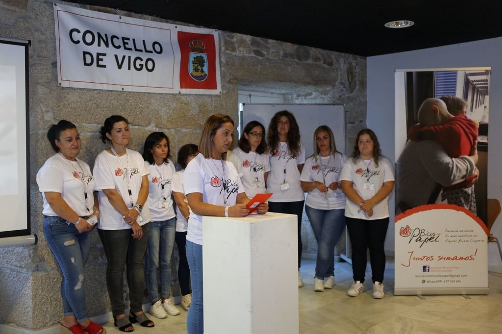 Bicos de Papel a favor de los niños enfermos de cáncer en Vigo