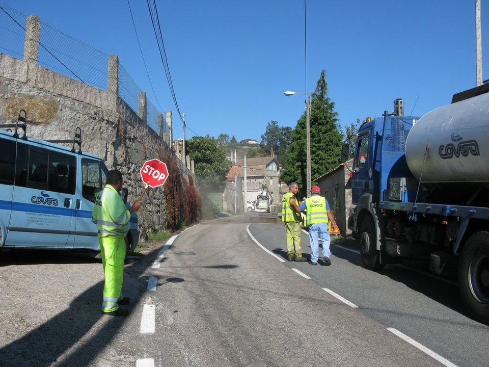 Los operarios iniciaron los trabajos de mejora esta semana en distintos viales del municipio.