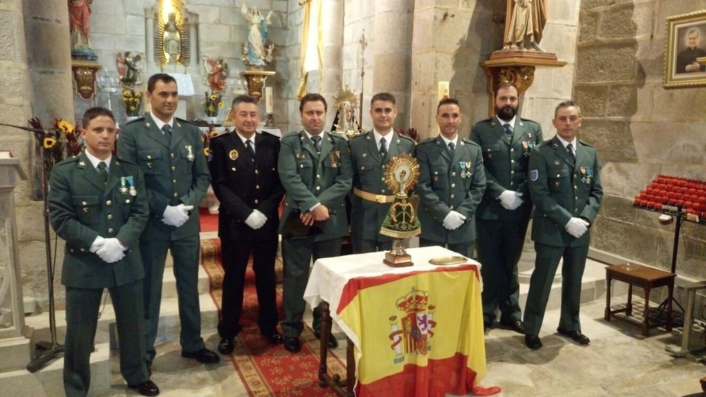 La Guardia Civil de Tomiño celebra con honores a su patrona