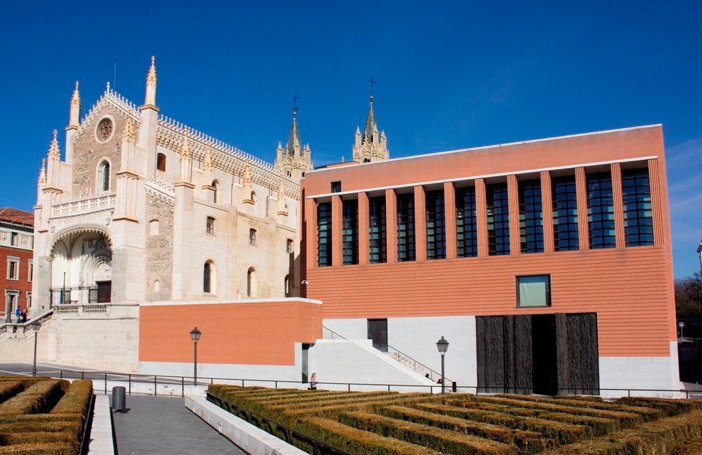 Imagen de Los Jerónimos de Madrid y ampliación del Museo del Prado, obra de Moneo.