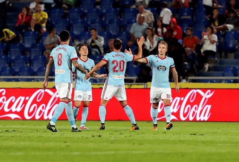 Los jugadores del Celta de Vigo, celebran el gol marcado ante Las Palmas