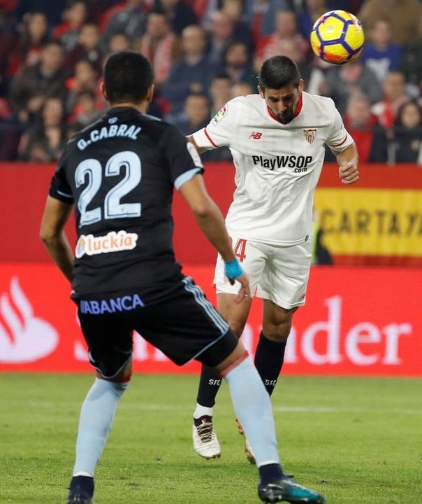Manuel Agudo &#39;Nolito&#39; remata de cabeza para marcar el segundo gol del Sevilla, que a la postre resultaría definitivo.