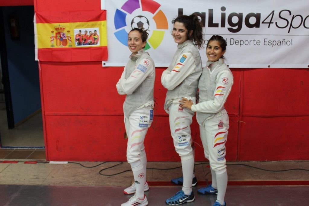 Irene Romero, Judith Rodríguez y María Mariño, tiradoras de El Olivo.
