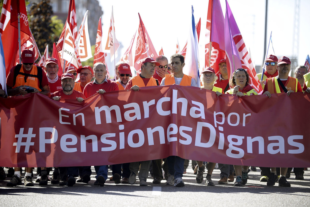 Manifestación de jubilados en demanda de unas pensiones dignas, en Valladolid, el pasado octubre.