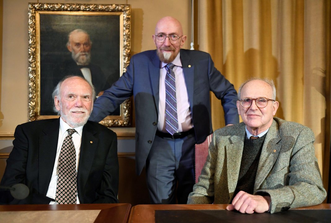 Barry C. Barish, Kip S. Thorne y Rainer Weiss se repartirán este año el Nobel de Física.