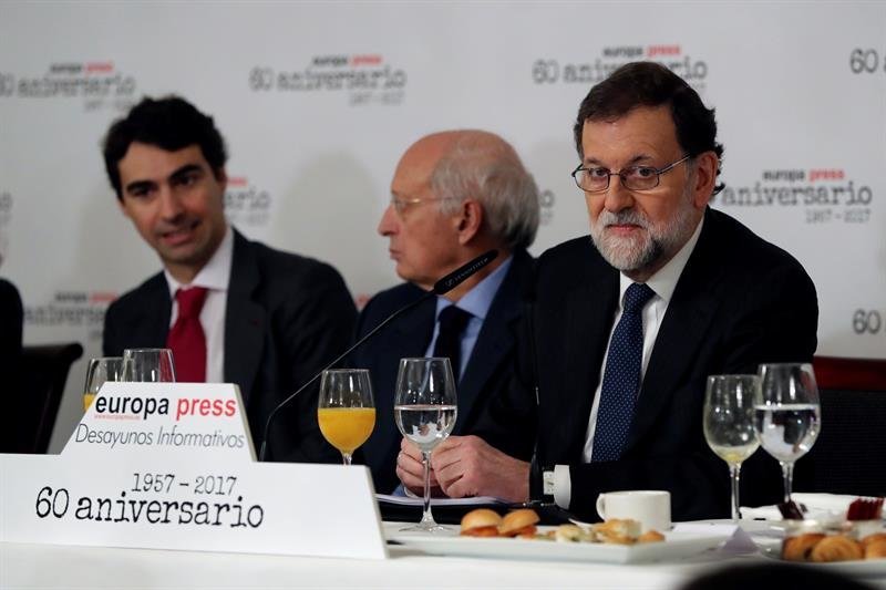 El presidente del Gobierno, Mariano Rajoy, durante su participación en un desayuno informativo