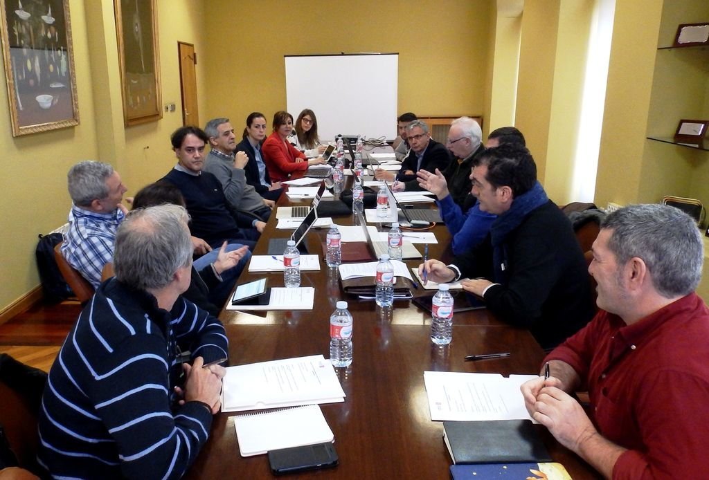 El comité científico de la candidatura de Cíes a Patrimonio de la Humanidad se reunió ayer.