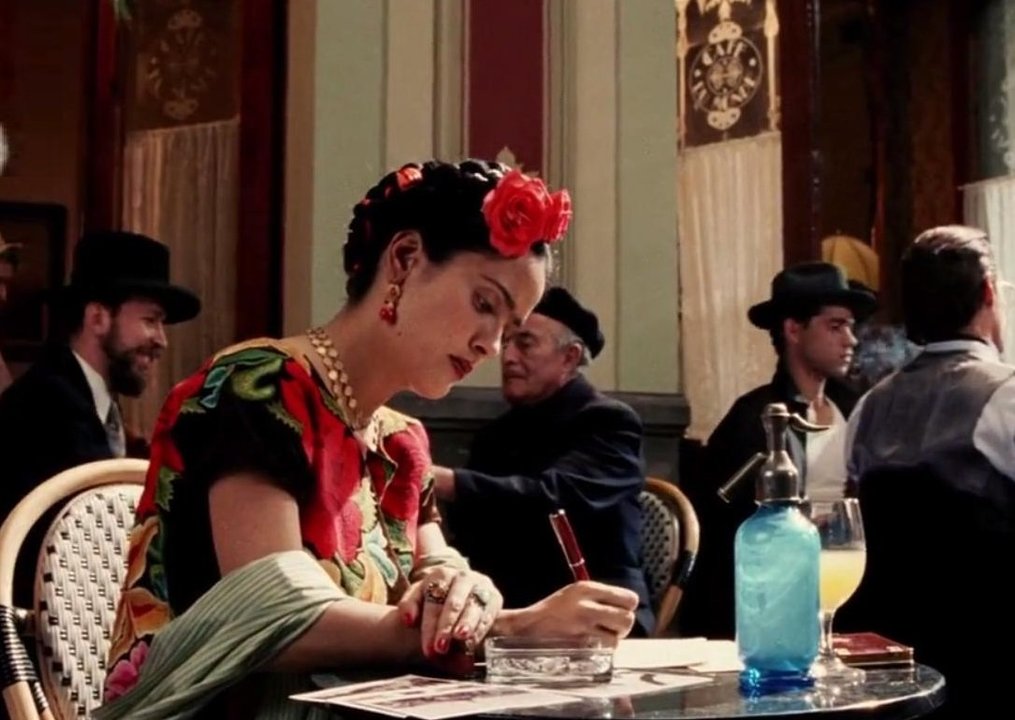 La actriz Salma Hayek en la película &#34;Frida&#34;, estrenada en 2002.