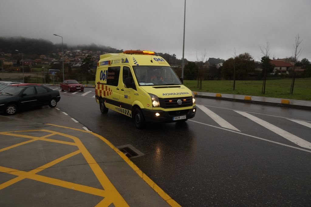 Vigo cuenta en la actualidad con tres ambulancias asistenciales, que pueden ser reforzadas con otras tres por el día, y una medicalizada.