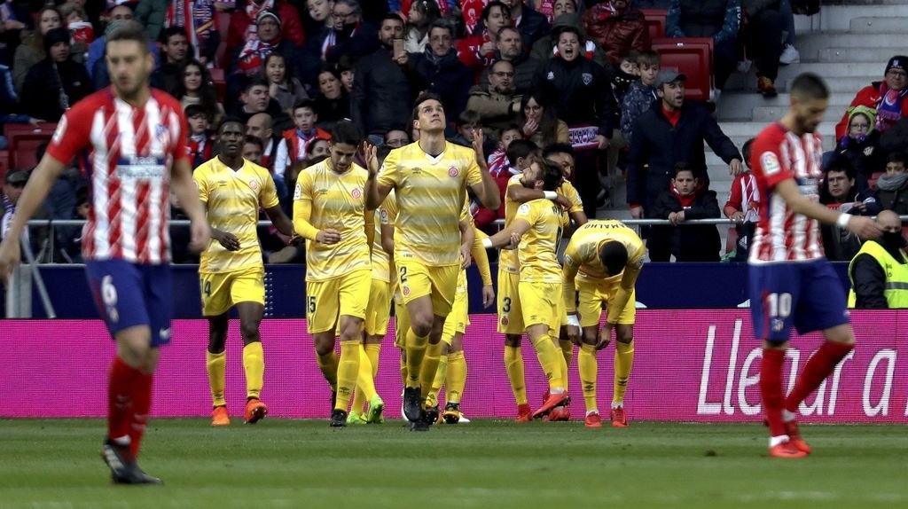 Los jugadores del Girona celebran el gol del empate.