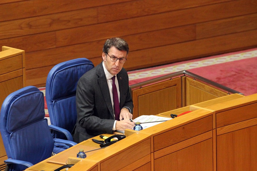Núñez Feijóo, durante la sesión plenaria en el Parlamento autonómico.
