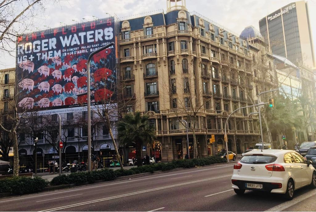 Cartel promocional de los conciertos de Rogers Waters en Barcelona.