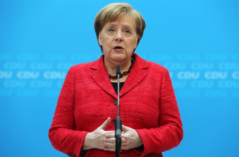Merkel, durante la rueda de prensa en Berlín.