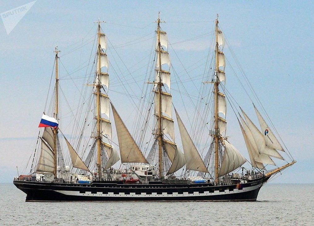 El buque escuela ruso estará este fin de semana en Vigo y es visitable.