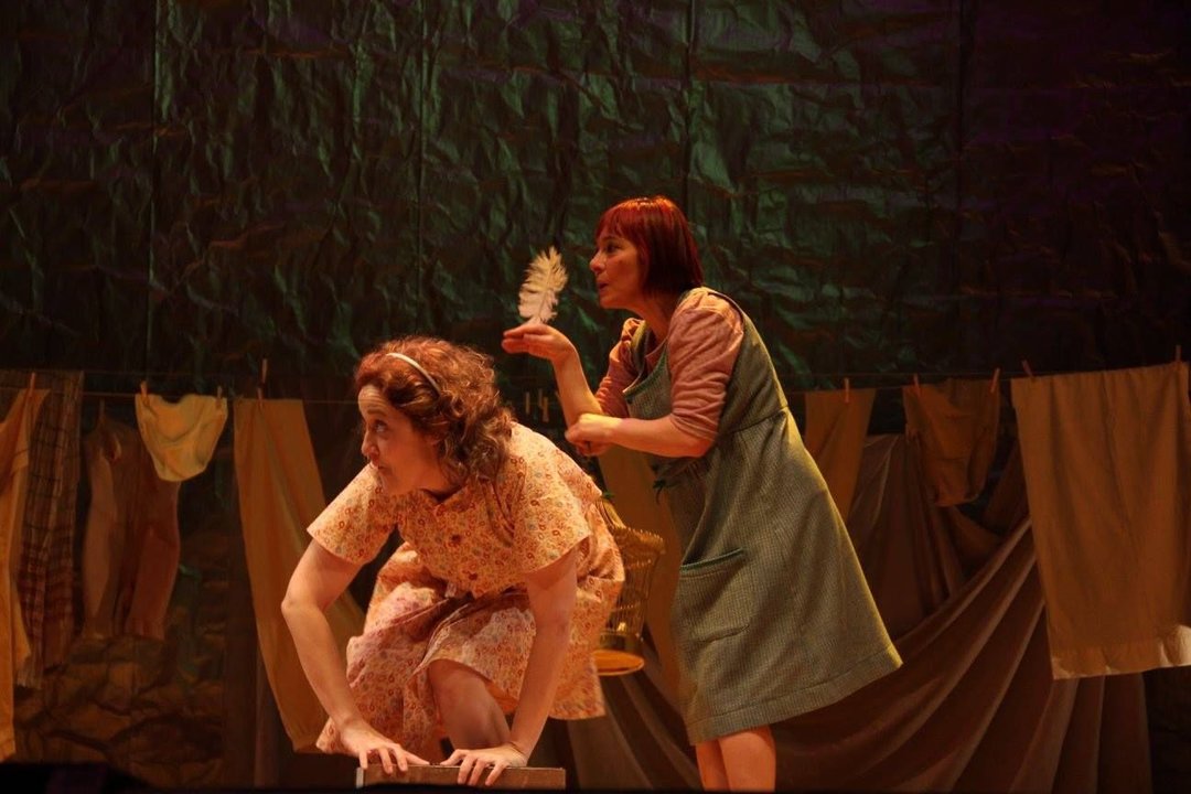 Una de las escenas de la obra de teatro &#34;Xurdefet&#34;.