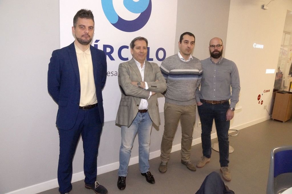 Javier Meizoso, Carlos Tapiador, Alberto Díaz y Castor Casas presentaron ayer sus proyectos ante los socios del Círculo de Empresarios.