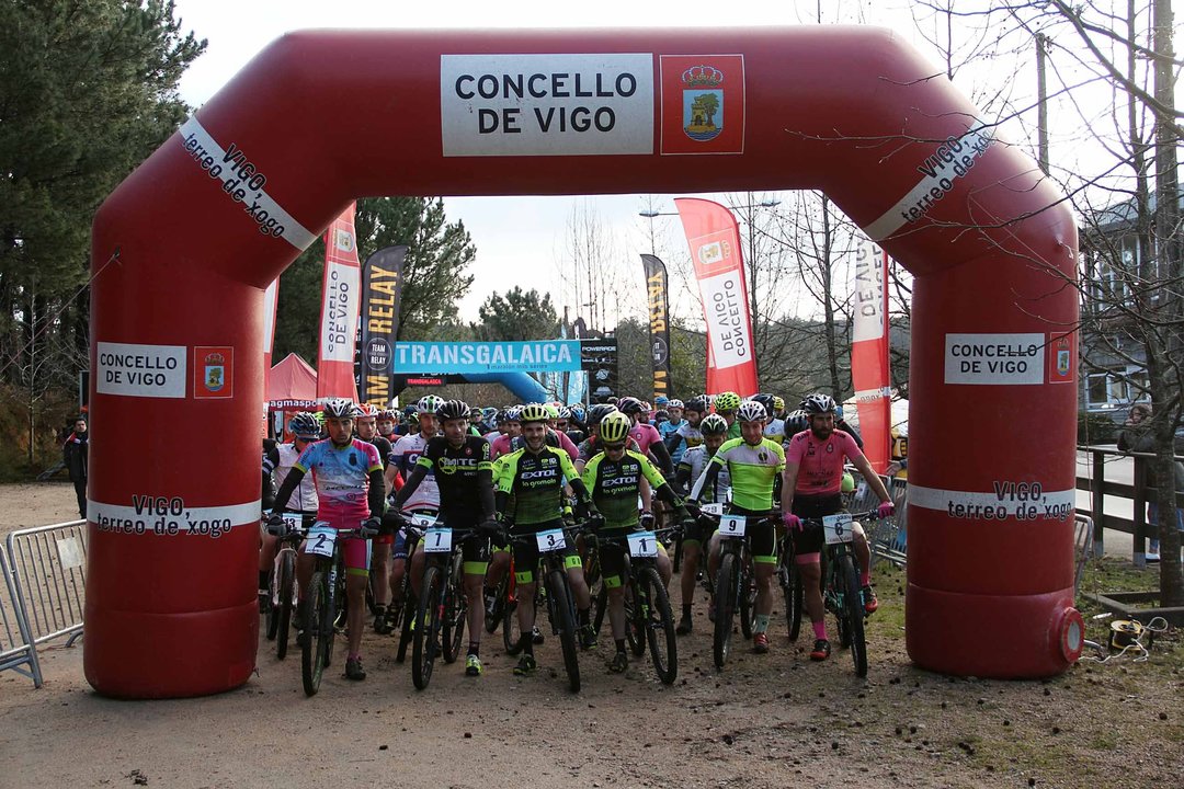 Salida de la Vigo Bike Contest desde Candeán.