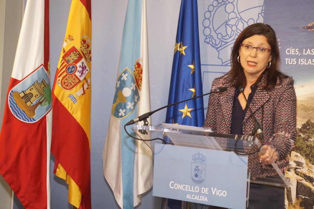 María José Caride, concejala de Urbanismo de Vigo, contestó ayer a Nidia Arévalo.