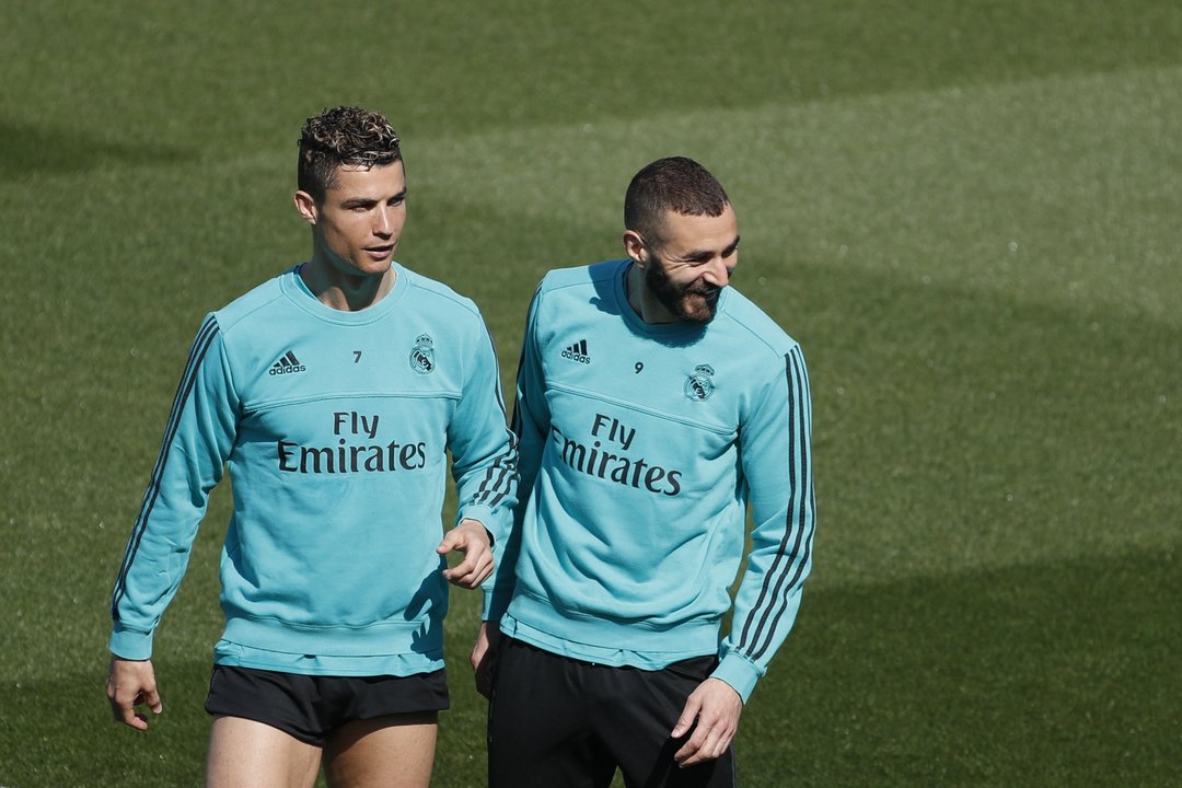 Cristiano y Benzema, ayer, en el entrenamiento del Real Madrid.