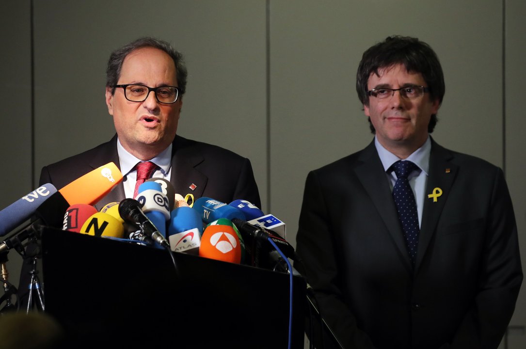 Torra y Puigdemont, durante la rueda de prensa que ofrecieron en Berlín.