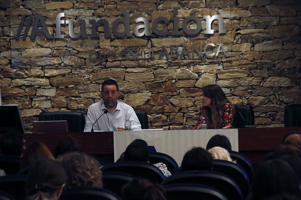 José Ramón Ubieto, durante su conferencia ayer en Vigo.