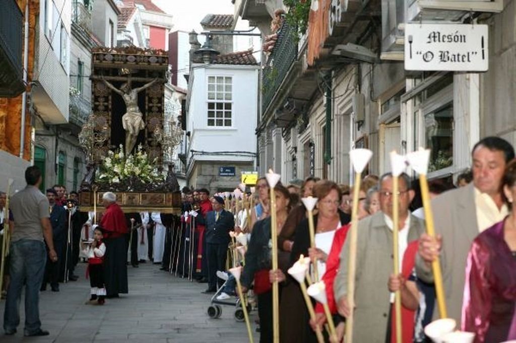 El lunes del Cristo, a finales de agosto, es un festivo tradicional en Cangas.