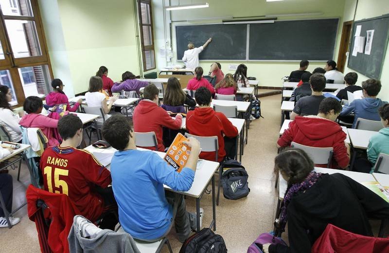 Estudiantes en en aula de un instituto de enseñanza secundaria de Madrid.