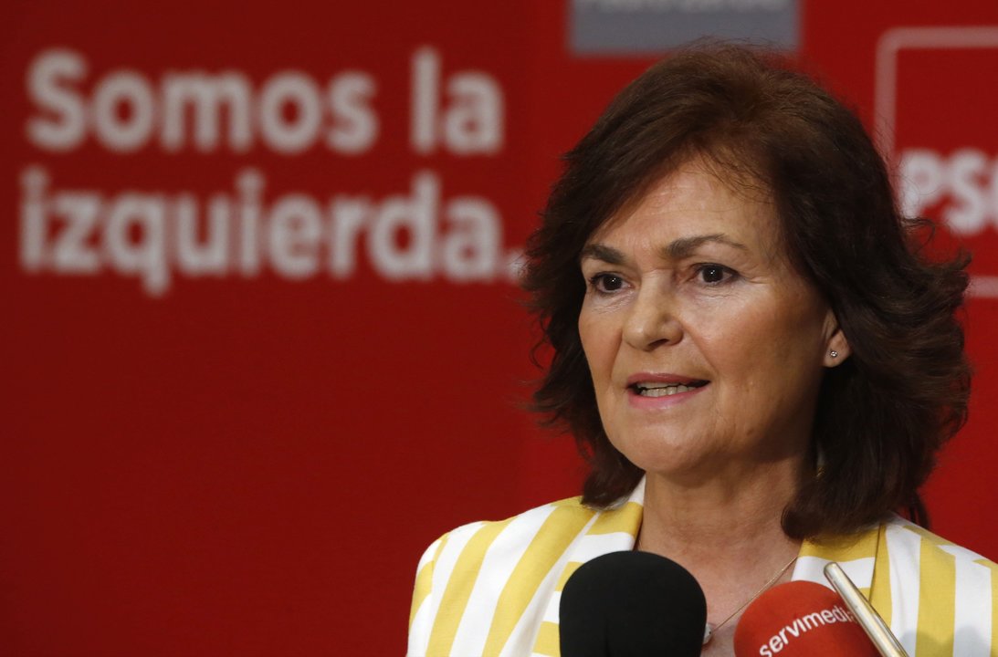Carmen Calvo, secretaria de Igualdad del PSOE, anunció el compromiso de convocar elecciones.