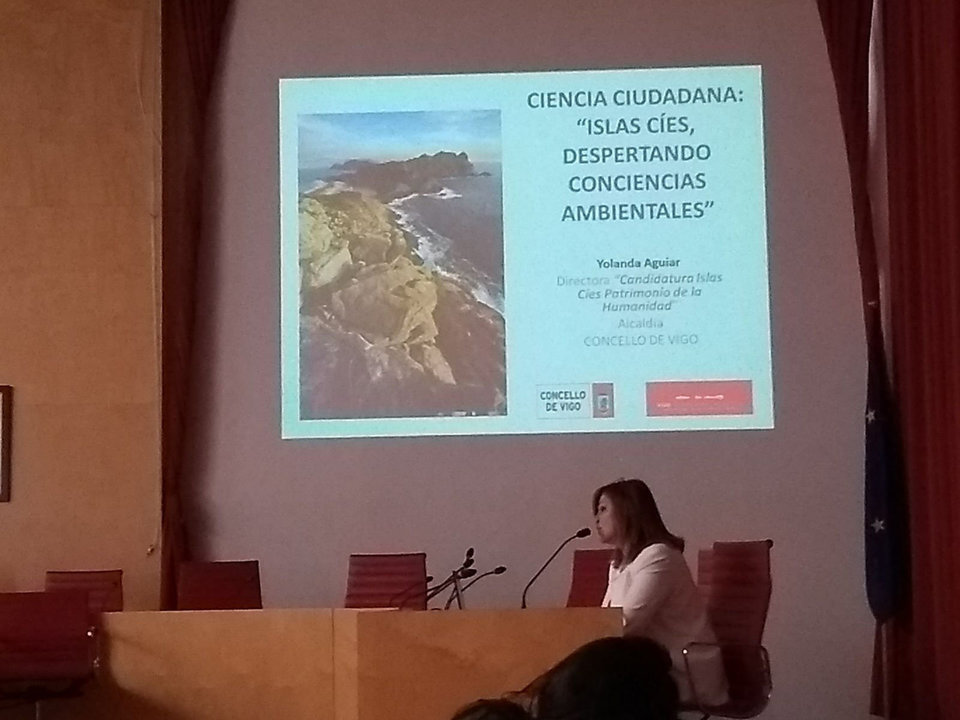 Yolanda Aguiar, directora del proyecto de candidatura, en su intervención en el congreso de Menorca.