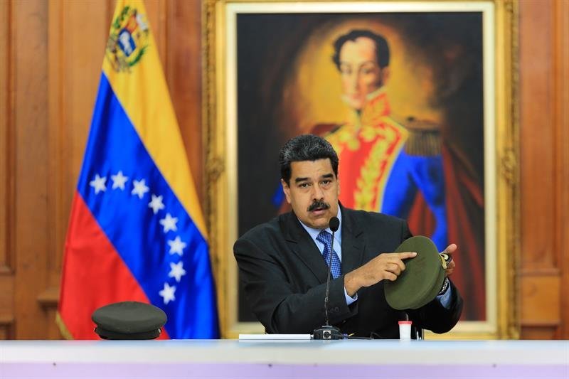 Maduro dijo hoy que los autores materiales del atentado que sufrió el pasado sábado fueron entrenados en Colombia