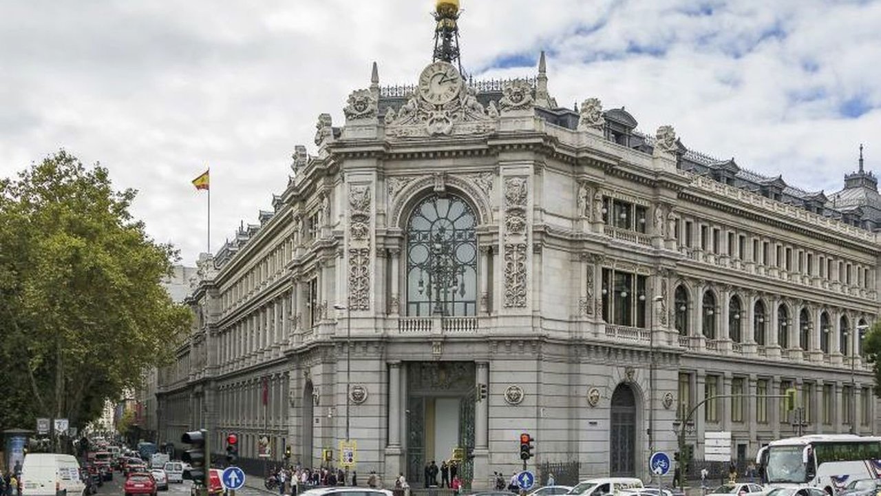 Sede principal del Banco de España, que publicó ayer los datos de deuda pública.