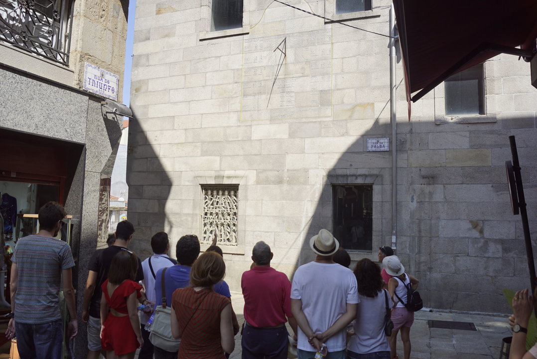 El reloj de sol de la Concatedral, una parada en el recorrido turístico