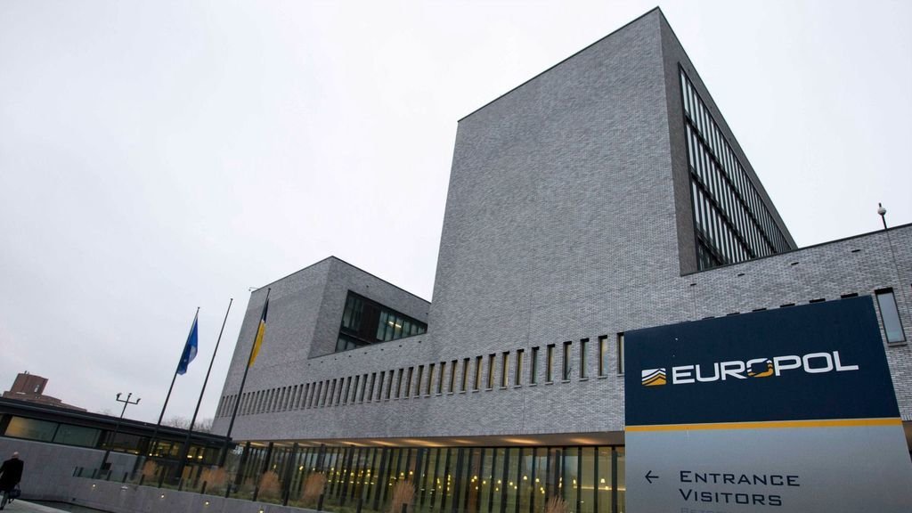 La Europol movilizó a las unidades de Extranjería de sus países para frenar a las mafias de trata de personas.