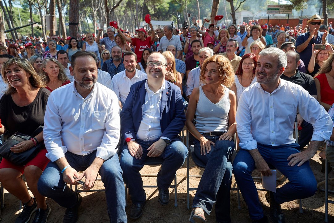 Ábalos, Iceta y Batet, en el acto de los socialistas en la localidad barcelonesa de Gavá.
