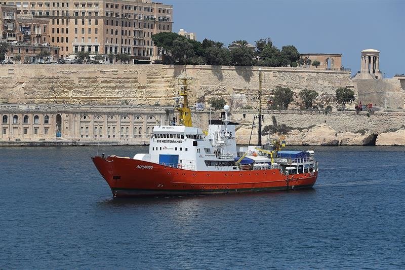El buque humanitario de las ONG SOS Méditerranée y Médicos Sin Fronteras (MSF) Aquarius