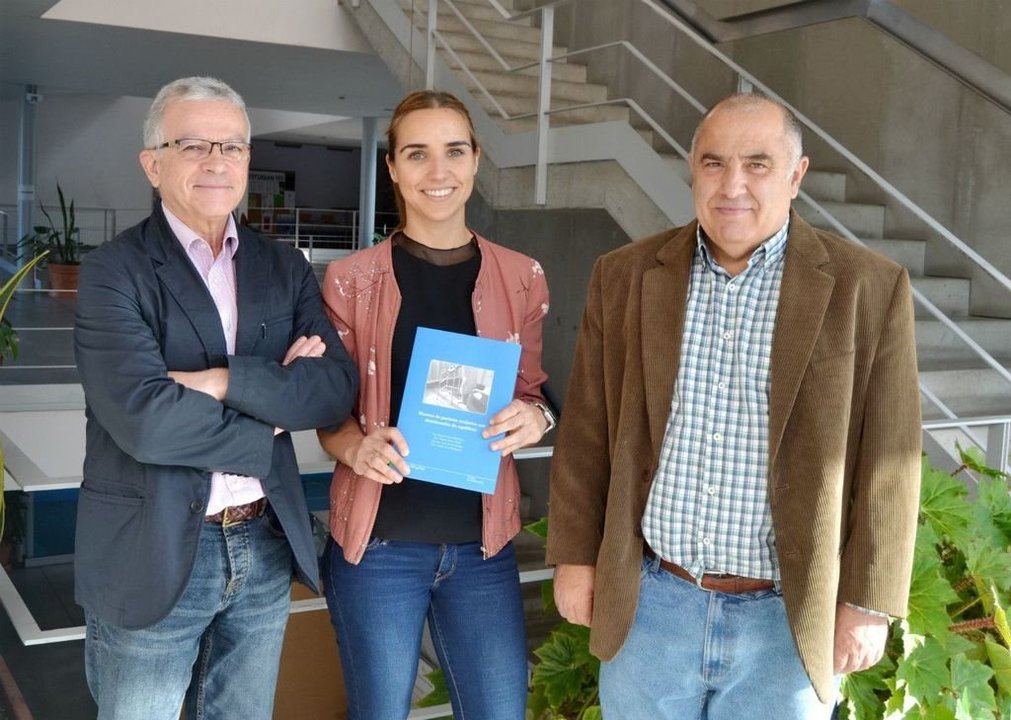 José Luis García Soidán, Raquel Leirós y Vicente Romo son tres de los autores del manual.