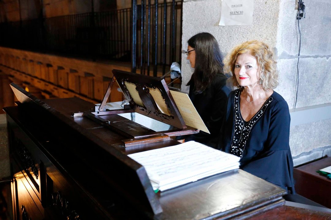 Marisol Mendive es la única profesora de órgano en los conservatorios gallegos.