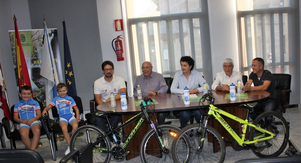 El Club Ciclista Vigués presentó la escuela de ciclismo BTT.