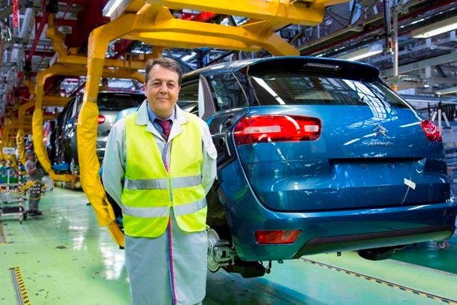 El vigués Codina asumirá el mando del Polo Ibérico de PSA y dirigirá la planta de Opel Zaragoza.