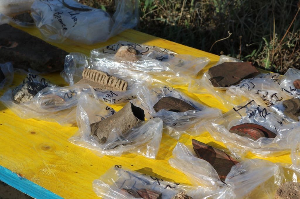 Os achádegos atopados na Lanzada durante a excavación de 2017.